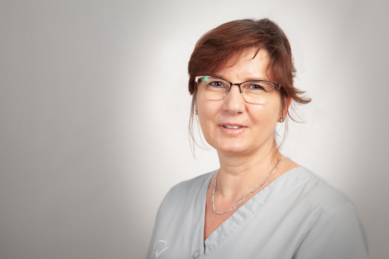 Portraitbild von Frau Schweger